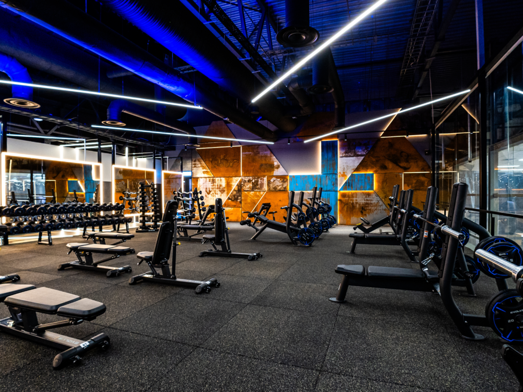 Commercial gym